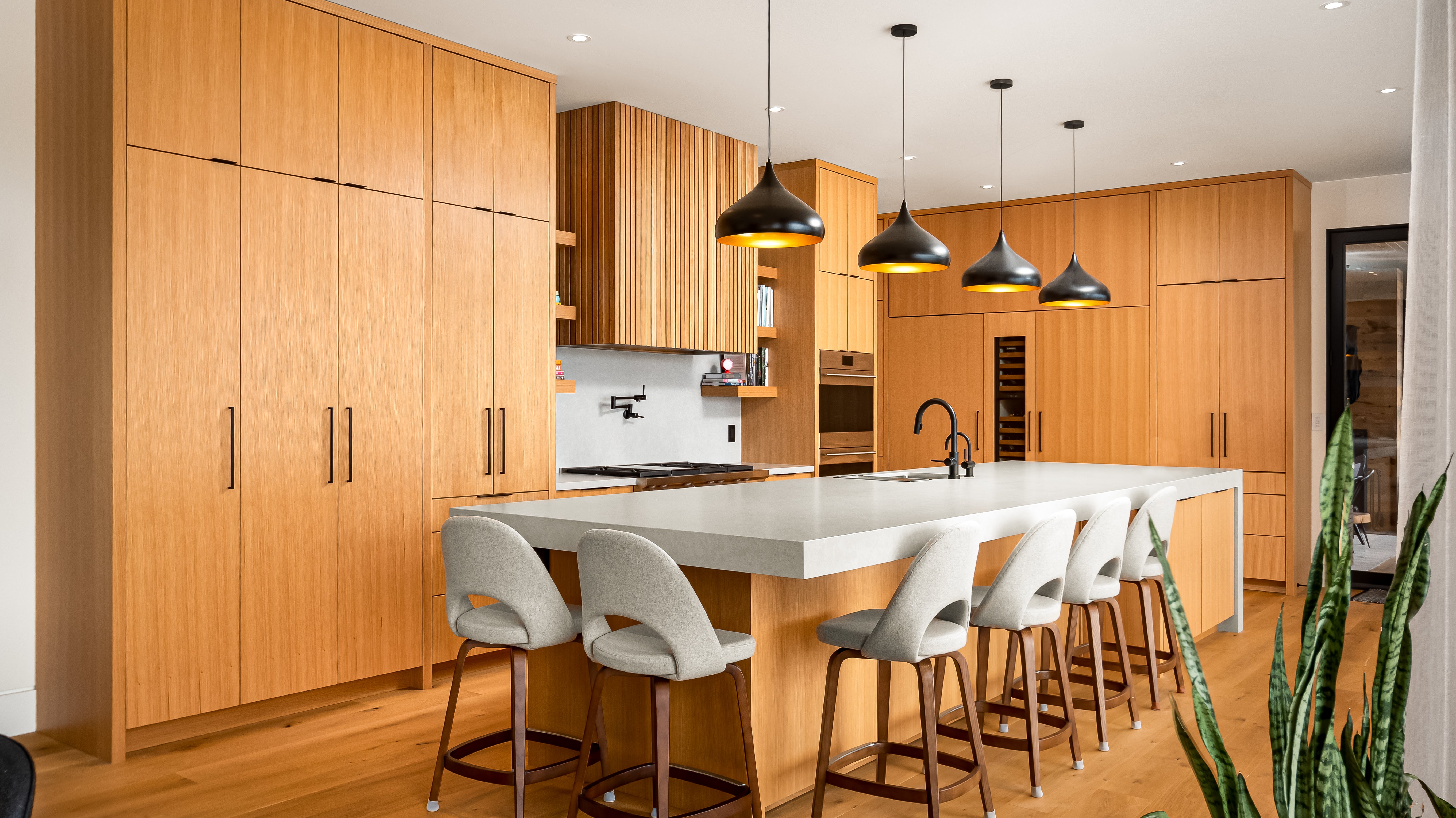 Mid-Century Reimagined - Millwork