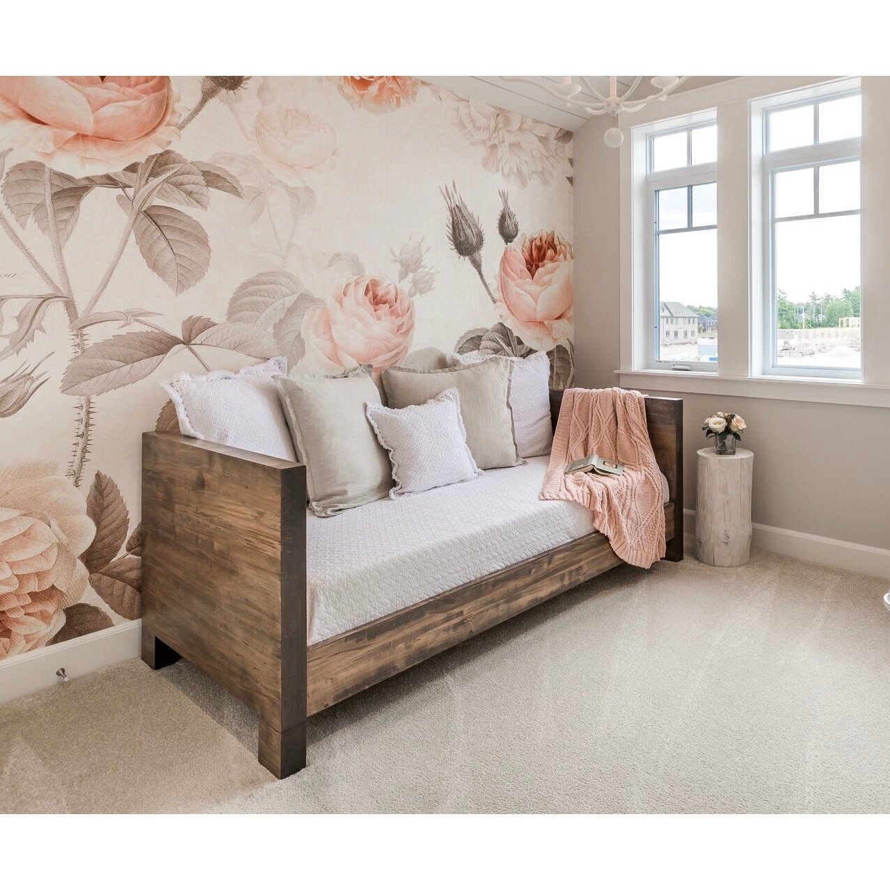 Ava Day Bed