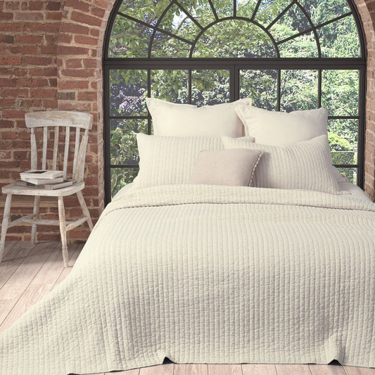 Estelle Quilt w/Shams