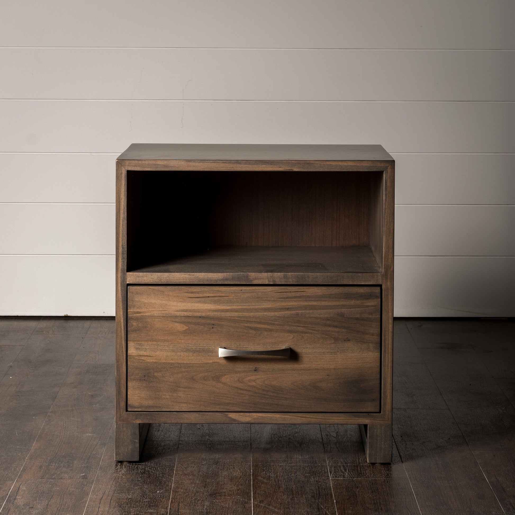 Beaumaris 1 Drawer Open Nightstand