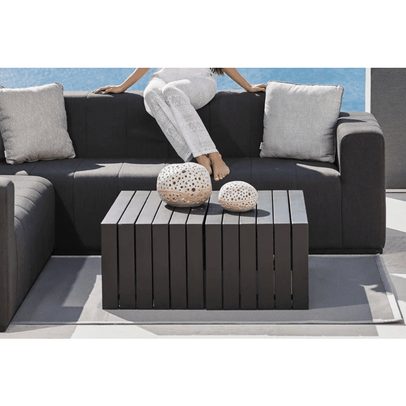Bite Outdoor Coffee Table