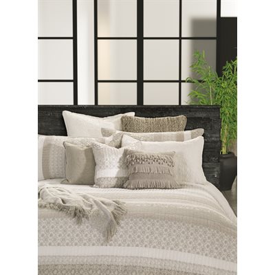 Lola Quilt w/Shams