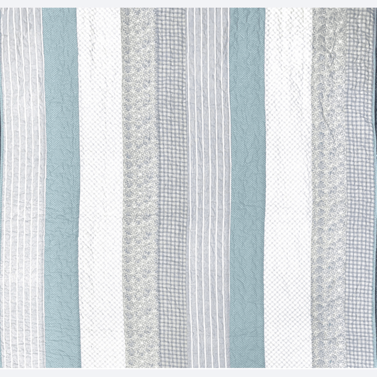 Summer Breeze Quilt w/Shams